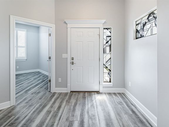 5th image of 4731 N Prestwick Ave