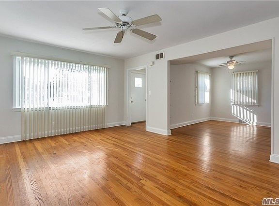 5th image of 253 W Hudson St