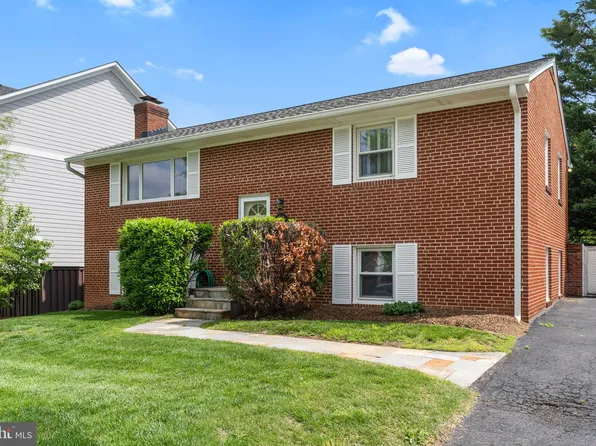 511 N Wakefield St, Arlington, VA 22203