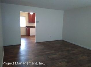 266 W H St APT D, Dixon, CA 95620