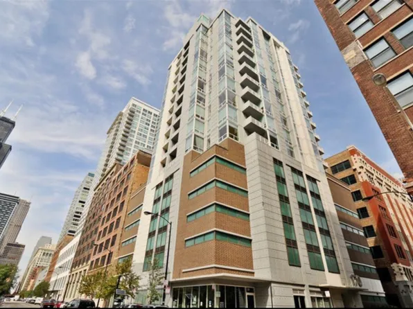 170 W Polk St APT 703, Chicago, IL 60605