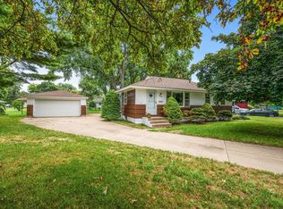 5008 66th Ave N, Brooklyn Center, MN 55429