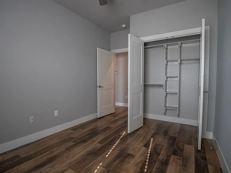 1703 Booker Cir — Photo 15