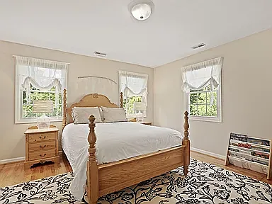 2918 Monroe Pl — Photo 22