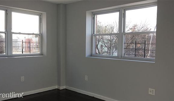 20141104_144216_Pilling St