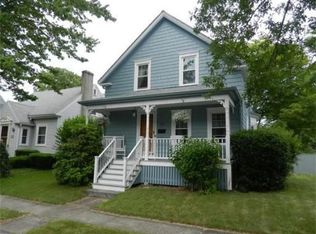 145 Chestnut St, Fairhaven, MA 02719