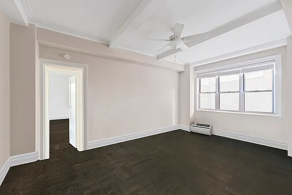 Sold by Compass | media 18