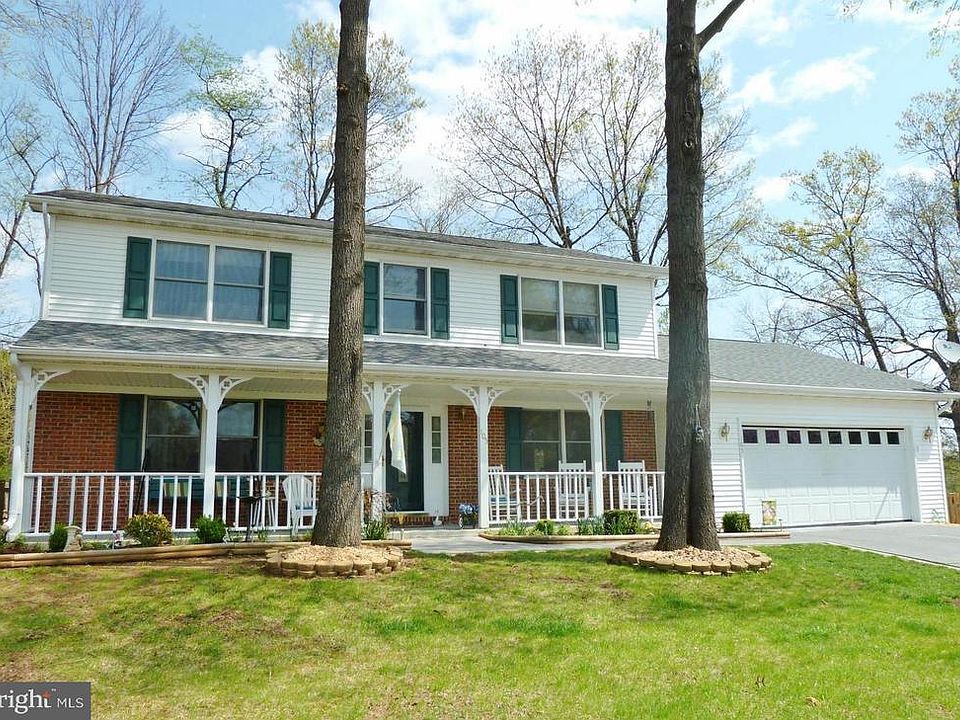 1st image of 105 Canaan Ct