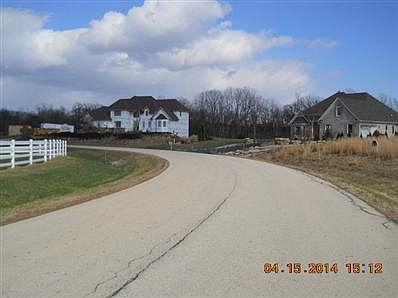 2nd image of 19205 Lauren Ln