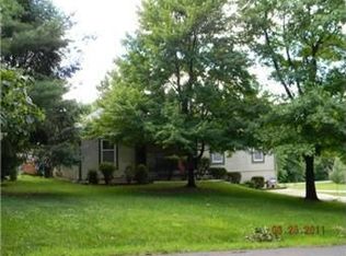 146 Dockside Cir, Lake Tapawingo, MO 64015