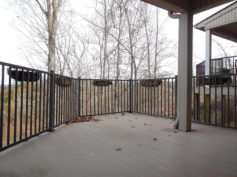 341 Coldwater Dr — Photo 16