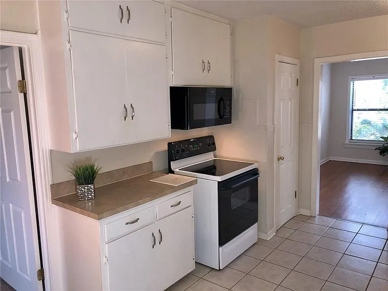 307 S Mustang Ave — Photo 14