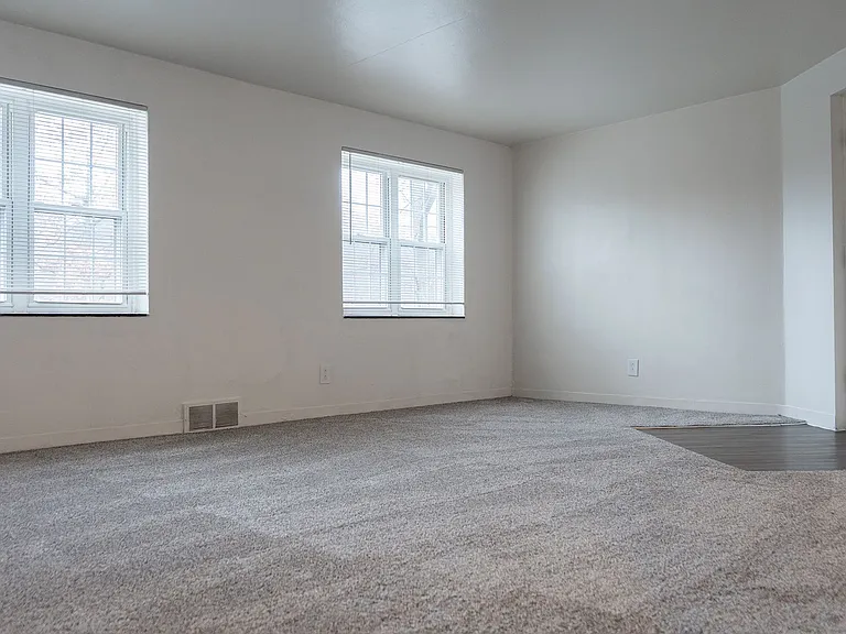 112 Hilands Pl — Photo 18
