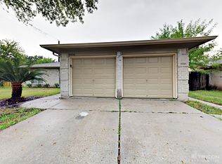 9906 Cane Creek Dr, Houston, TX 77070