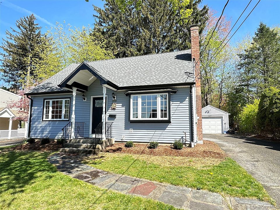 1st image of 149 Brightwood Ave