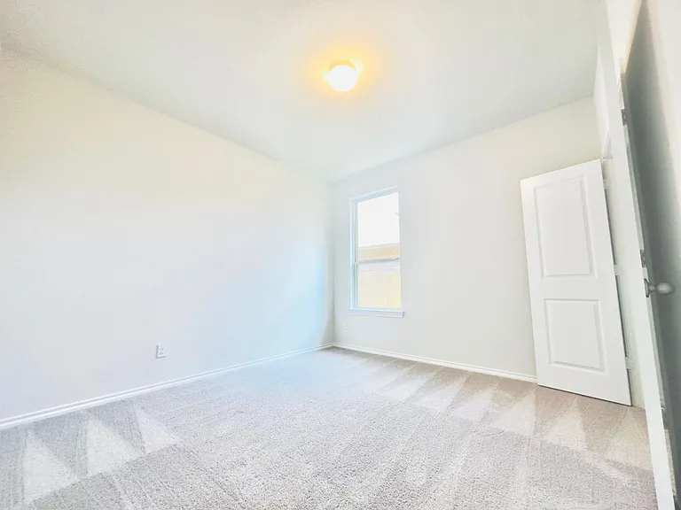 1004 King St — Photo 24