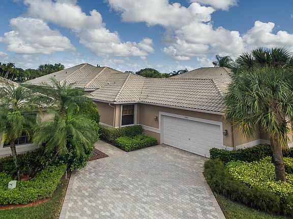 2nd image of 4404 Barclay Fair Way
