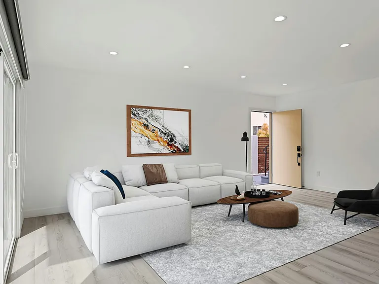 2034 S Garth Ave #1 — Photo 4