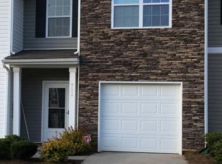 9004 Bradstreet Commons Way, Charlotte, NC 28215