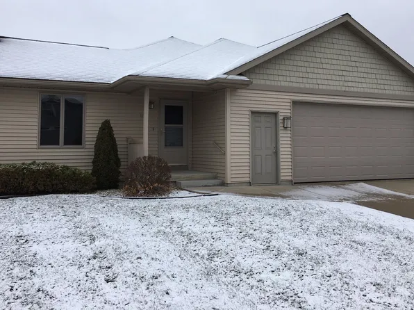 6006 Laufenberg Blvd, Cross Plains, WI 53528