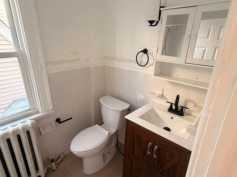 28 Ludlow St #3 — Photo 11