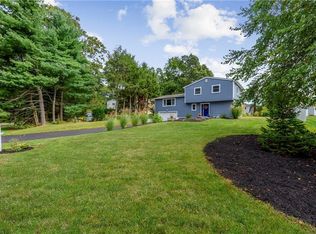 212 Greenwood Dr, South Kingstown, RI 02879