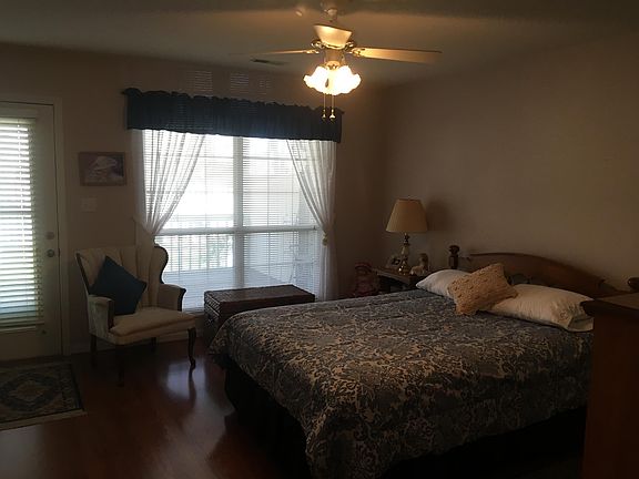 5th image of 2012 Locarno Dr