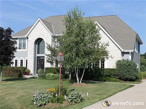 Street View - Large private lot