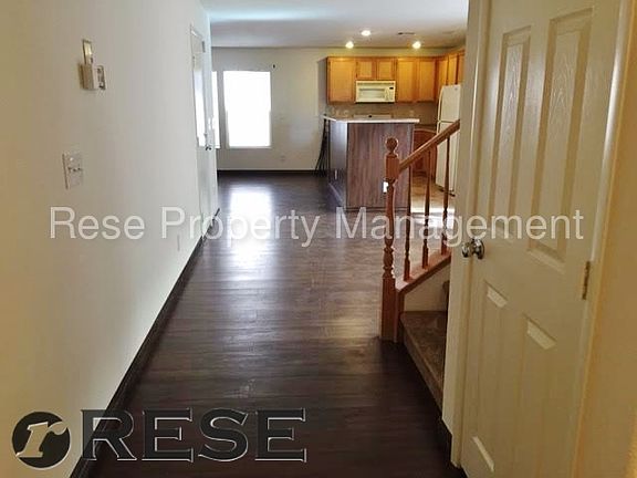 5th image of 527 Lapford St
