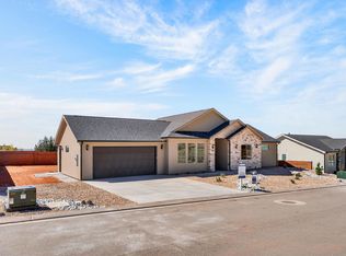 1193 W Kokopelli St, Hildale, UT 84784