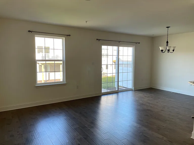 8100 J Carl Williams Blvd — Photo 1