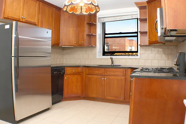 Sold by Fillmore | media 11