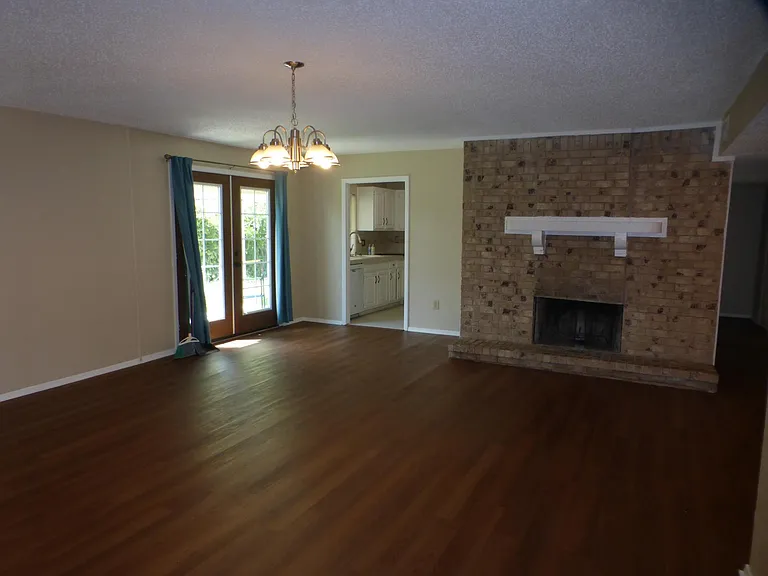2905 Raintree Dr — Photo 6
