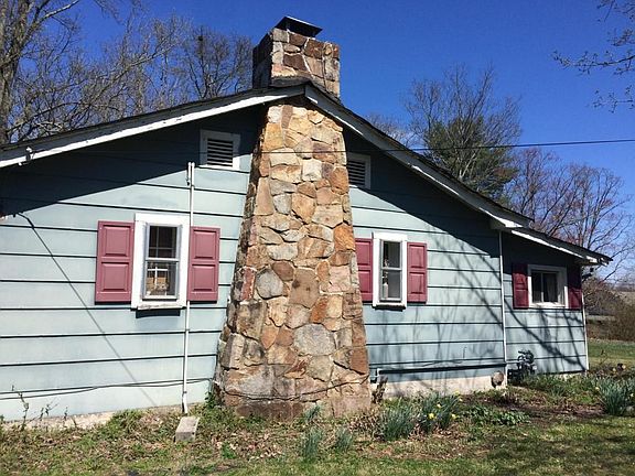 Standifer Circle and Hollister 224.JPG