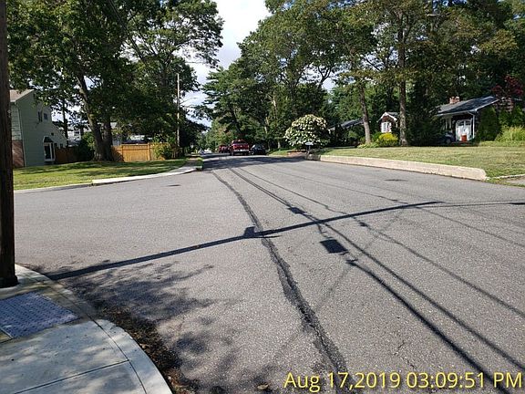 3rd image of 217 Alexander Ave