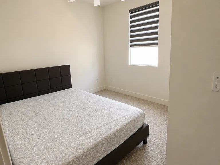 1889 Gordon Hammond Pl — Photo 16