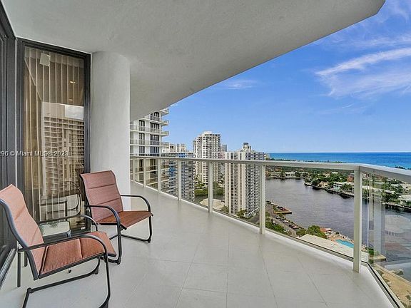 3rd image of 20281 E Country Club Dr APT 2014