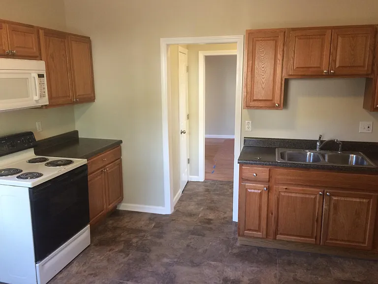 58 Daviston St #1 — Photo 4