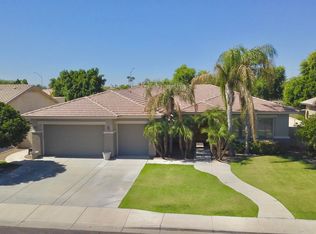 1544 N Robin Ln, Mesa, AZ 85213