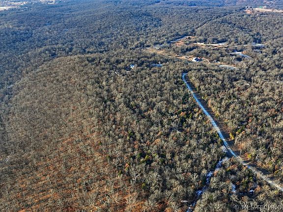 11th image of 1898 Tulsa Mountain Ranch Rd