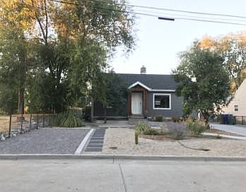 2nd image of 946 W Montague Ave