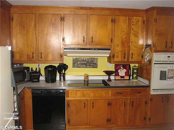 4th image of 3046 Windsorview Dr