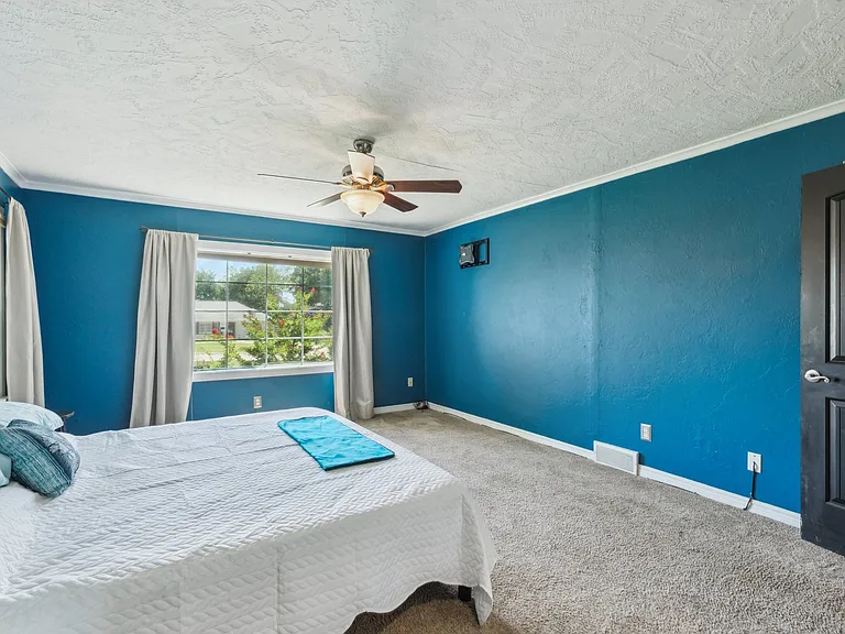 1101 Glenwood Ave — Photo 28