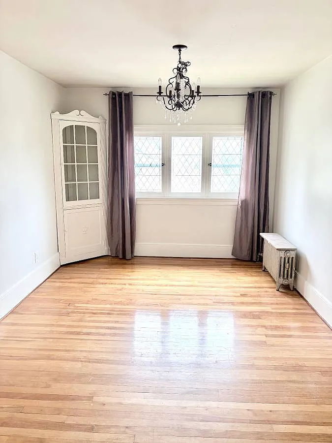 3 bed, 1600 sqft, $2,300 — Photo 4