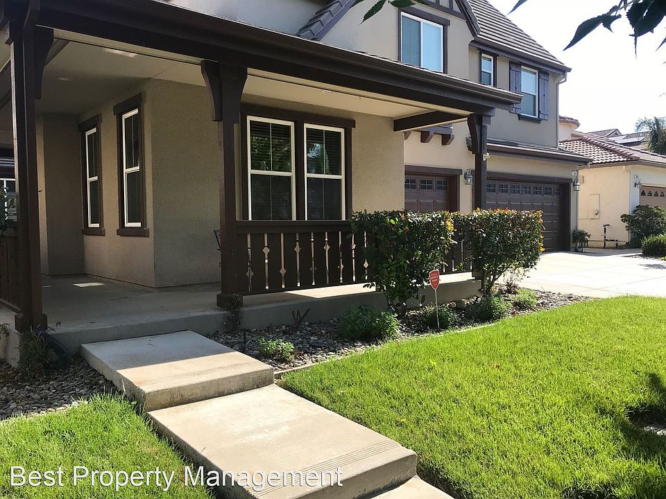 1st image of 72 Sean Ave
