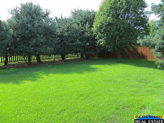 4th image of 7008 S 167th Ave