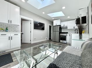 1725 Canyon Blvd APT B, Boulder, CO 80302