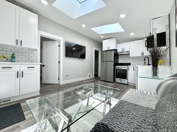 1725 Canyon Blvd, Boulder, CO