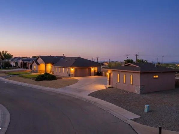 2140 Cielo Grande Ct, Alamogordo, NM 88310