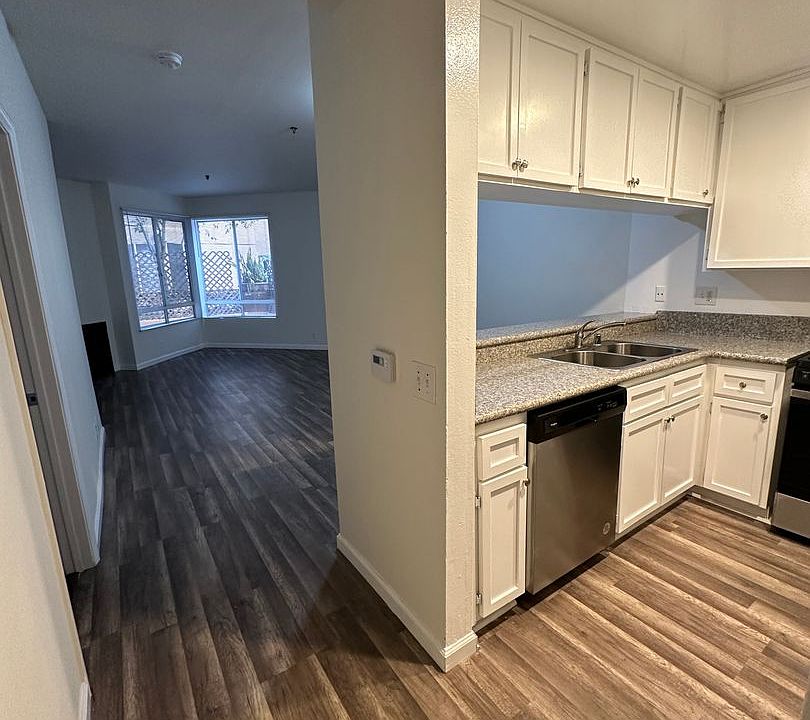 1st image of 1229 N Sycamore Ave APT 112